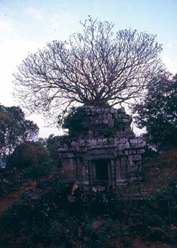 Phnom Bok Temple, Siem Reap, Cambodia - Hanuman Tourism Voyages